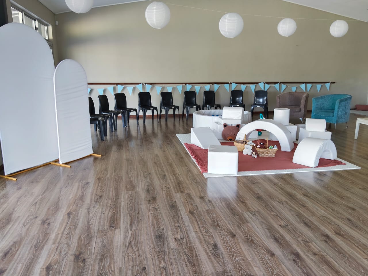 White Soft Play - Image 12